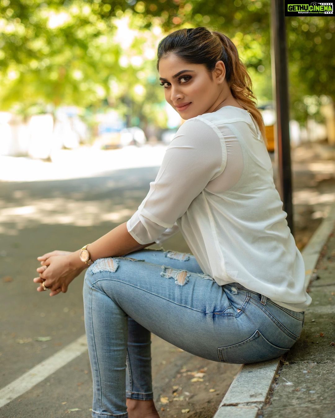 Shivani Narayanan - 308.4K Likes - Most Liked Instagram Photos