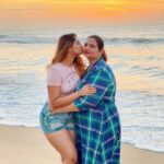Shivani Narayanan Instagram - Happy Friendship Day y’all . Maa you are my World ♥️. I Love You . Radisson Blu Mahabalipuram