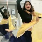 Shivani Narayanan Instagram - Machi Pottu Thaaku 🔥 #reelsinstagram #reelitfeelit