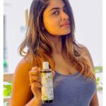 Shivani Narayanan Instagram - Sharing my Secret Hair care routine with you guys ! Have been using the Black Charm oil from @secrethairoil and I absolutely love them , my hair fall has been reduced completely and my hair feels much healthier now . ☺️ It's completely natural and handmade . And I'm secretly in love with my hair . 🥰