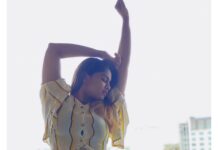 Shivani Narayanan Instagram - If u can Dance and be free and not be embarrassed , you can Rule the World 🌎