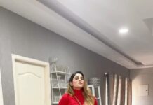 Shivani Narayanan Instagram - A reel before stepping out home be like #kachabaadam #trending