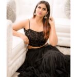 Shivani Narayanan Instagram - 🌟wardrobe @chakrabortymukta