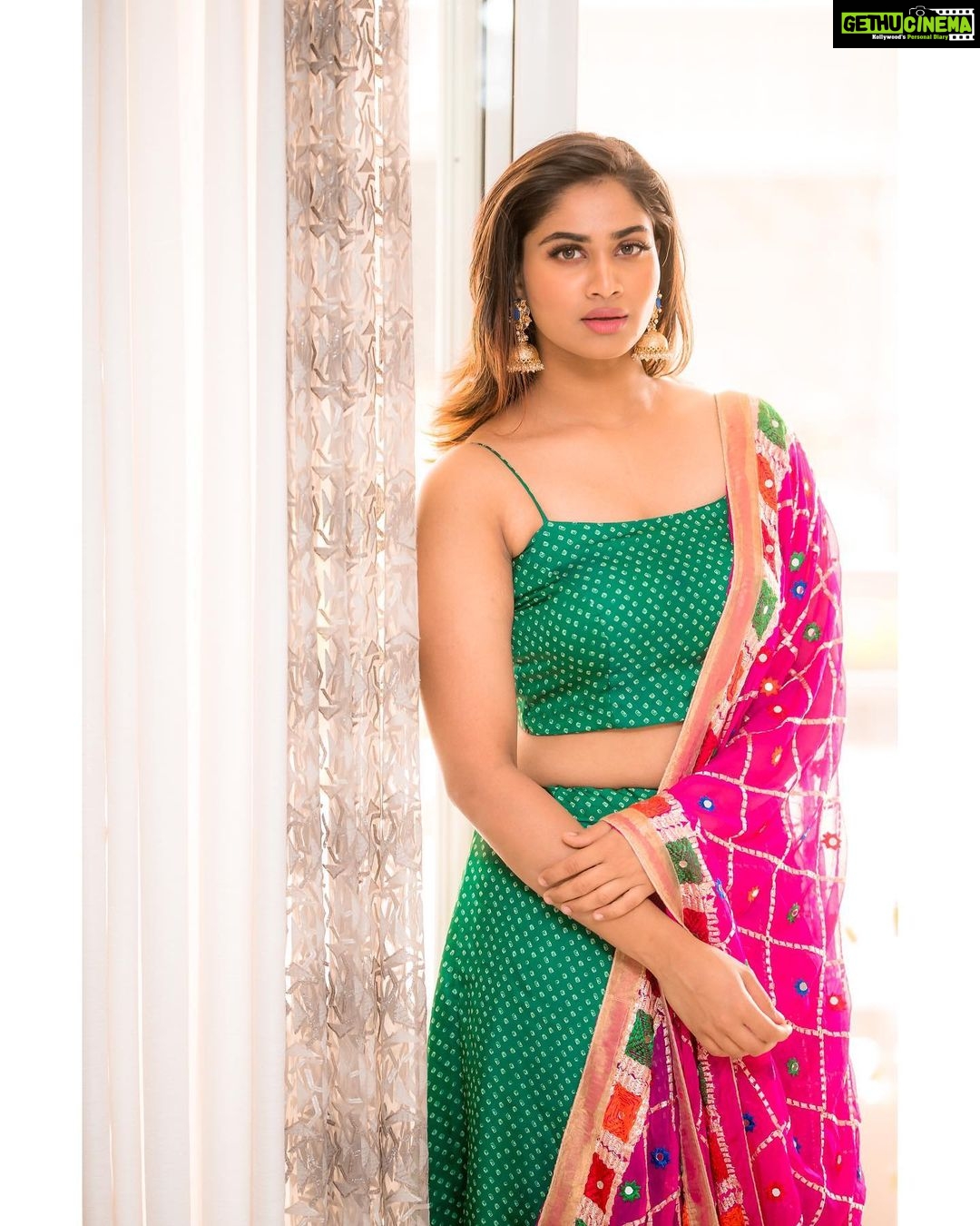 Shivani Narayanan Instagram - Photography @camerasenthil Outfit @chakrabortymukta