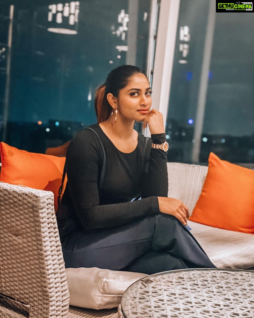 Shivani Narayanan Instagram - Lit🔥 The Park Chennai