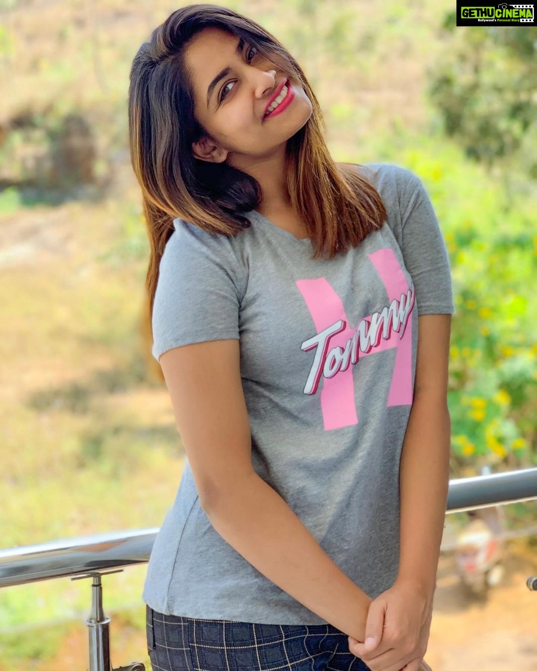 Shivani Narayanan Instagram - Just to the heart ❤️ Yercaud