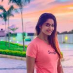 Shivani Narayanan Instagram - Just for the Sky ♥️ ... Sky is Limit 🦋