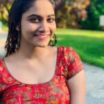 Shivani Narayanan Instagram - Happy Weekend Lovelies ❤️