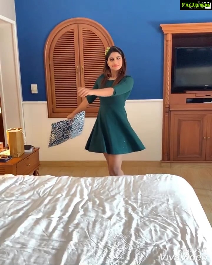 Shivani Narayanan Instagram - 🧚🏻♀️✨♥️