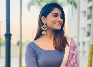 Shivani Narayanan Instagram - 💕 #stayhome #staysafe