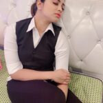Shivani Narayanan Instagram - Caught sleeping on the sets 🙈... That tired i be after a day full of dual acting ... Anu & Abi .. Rettai Roja ... #rettairoja #anu #abi 🧡