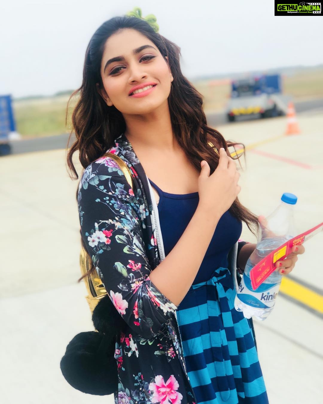Shivani Narayanan Instagram - Hello Lovelies ❤️🦋