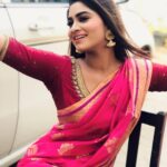 Shivani Narayanan Instagram - Happy Feels 💖💃🏻 #800k #bighug #instafam