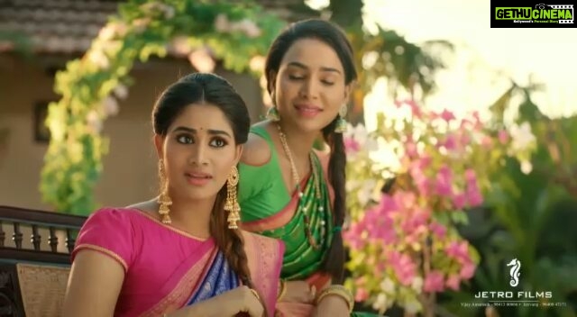 Shivani Narayanan Instagram - Pachayapas Silks Ad ❤ #pachayapas #shivaninarayanan ❤