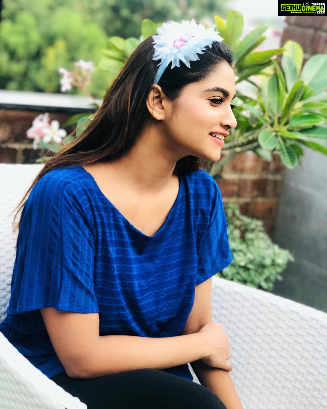Shivani Narayanan Instagram - 💙 Good Evening