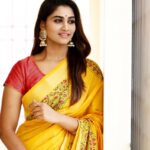 Shivani Narayanan Instagram - Good evening all😇