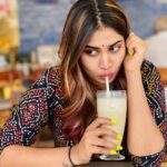 Shivani Narayanan Instagram - Vegan Cold Coffee faces 🤤 #bareface Hair And Nail makeover @zazzlesalons