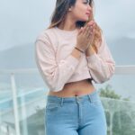 Shivani Narayanan Instagram - Drizzling Mornings ❤️ @hillsandhues @touronholidays #thekaddy Hills and Hues