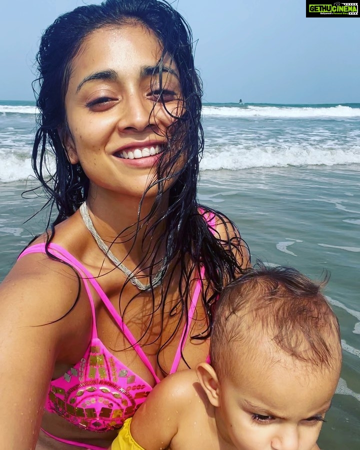 Shriya Saran - 296.7K Likes - Most Liked Instagram Photos