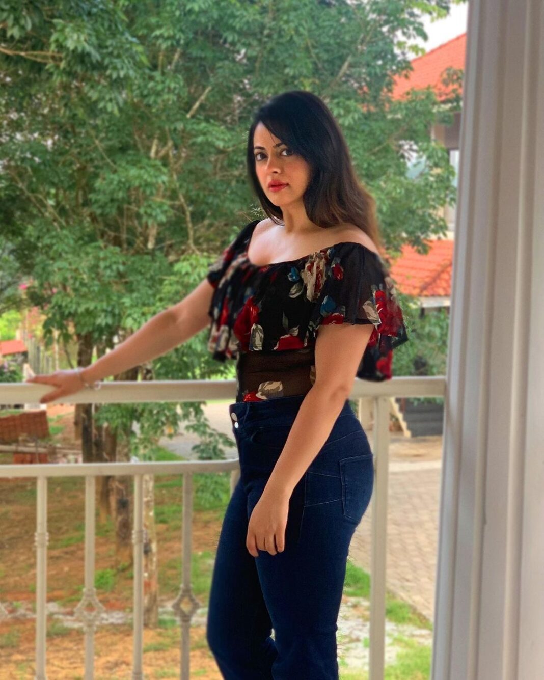 Shruti Sodhi Instagram - “If you look closely, most overnight successes took a long time”
- Steve Jobs 💙
#shrutisodhi #quotes #i #love Shruti Sodhi Instagram - “If you look closely, most overnight successes took a long time” - Steve Jobs 💙 #shrutisodhi #quotes #i #love