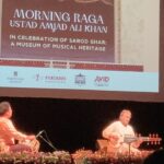 Shweta Basu Prasad Instagram - Had the most beautiful Sunday morning at @mumbaiopera attending the performance by Padma Vibhushan, Sarod virtuoso Ustad Amjad Ali Khan sahab @aaksarod . He mesmerised us with 4 beautiful Raagas: Khat , Bhatiyaar, Miyan ki Todi and Bhairavi. Also explaining the raagas, the beautiful instrument Sarod and shared his experiences performing in different parts of the world. . So good to meet Subhalaxmi ji and @ayaanalibangash and the family after ages! ❤️ . The concert was dedicated to @sarodghar . #ustadamjadalikhan #sarod #royaloperahousemumbai #sarodghar Royal Opera House Mumbai