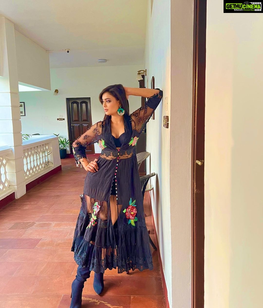 Shweta Tiwari - 428.4K Likes - Most Liked Instagram Photos