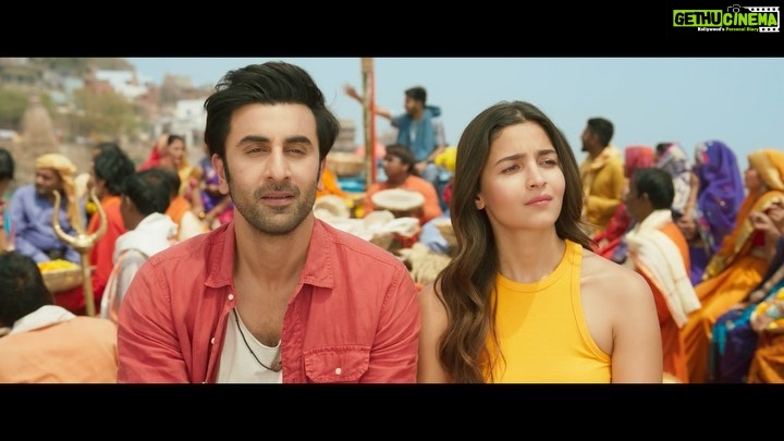 Sid Sriram Instagram - #Kumkumala! Excited to present this beautiful song from Brahmāstra... and my first collaboration with @ipritamofficial. Lyrics by @boselyricist @aliaabhatt, #ranbirkapoor, @ayan_mukerji, @karanjohar All love, no hate