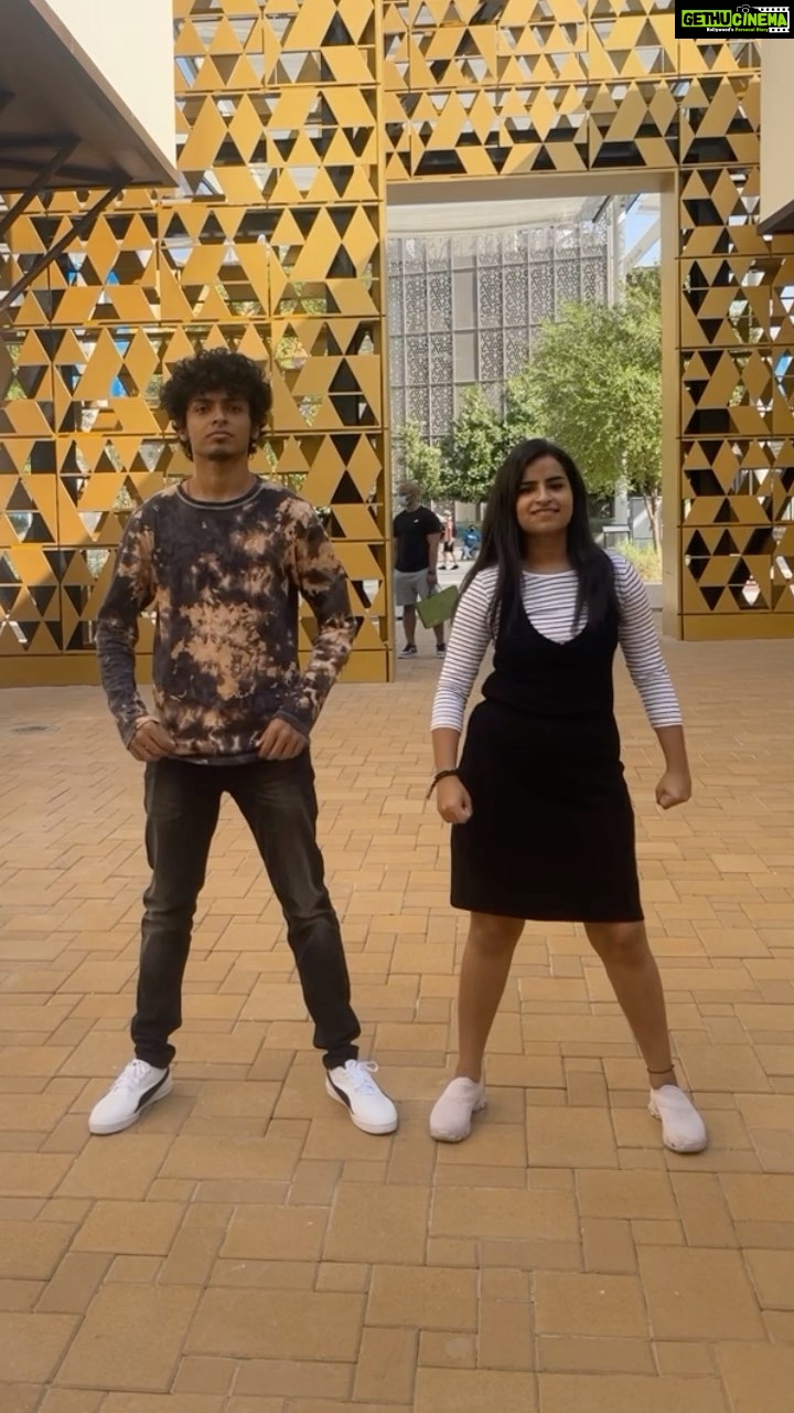 Sivaangi Krishnakumar Instagram - Poravakula oru reel;)🤭