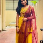Sivaangi Krishnakumar Instagram – Ayudha Poojai Nalvazhthukkal🙏🏼🔥
Ellam Nanmaikke!✊
