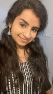Sivaangi Krishnakumar Instagram - Doing the “reels thing”😛
#firsttimetransition