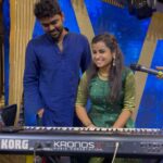 Sivaangi Krishnakumar Instagram - Keyboard guru one and only @karthick__devaraj anna😍from the sets of super singer😍 Dedicating to all birthday babies😍