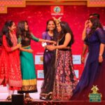Sivaangi Krishnakumar Instagram - Entertaining Star Female🙏🏼❤️My first award!! Thankyou @blacksheeptamil for this award. Thanks to @vijaytelevision , @ravoofa.h.k , @mediamasons for recognising me . My friends 😍😍thankyou for the surprise ❤️This is just a beginning I will strive to entertain you all and give my best! Thanks to all my well wishers, without you all Im nothing! Love you all❤️