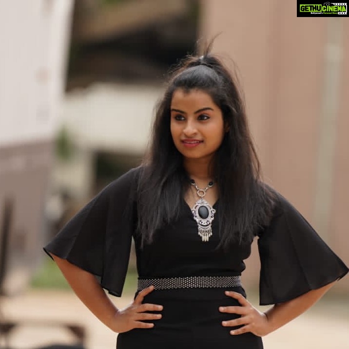 Sivaangi Krishnakumar Instagram - Pombala queen🤩 Styled by : @styl_boutique_chennai 📸: @camcrowphotographi