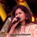 Sivaangi Krishnakumar Instagram - Super Singer COC😍Thankyou @vijaytelevision @ravoofah.k @prathimacuppala for giving me this refreshing experience. Being the youngest contest among them and also a less experienced singer, I had the opportunity to experiment different music and also listen to other teams and take their experiences in music .. it was a totally different journey. Eventhough I couldnt come to the finale, I was very happy to perform in front of @arrahman sir . Thankyou to all the people who appreciated and supported our work🙏🏼. This show is a huge exposure for music! Thankyou to my teammates @krishnaaajay @sarathflutrix 😍Jollylojumkanaaaa😍😍