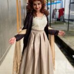 Sivaangi Krishnakumar Instagram - Titanic Rose😍 Styled by @styl_boutique_chennai