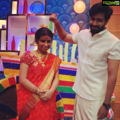 Sivaangi Krishnakumar Instagram - Cooku with comali at 6:30😍