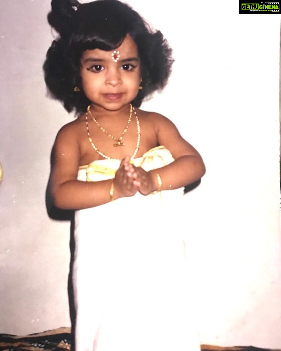Sivaangi Krishnakumar Instagram - Happy Puradam ❤️