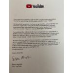 Sivaangi Krishnakumar Instagram - Dream come true! 😍Got my Silver Play Button from @youtubeindia for crossing 100k subs😍without you all this wouldnt have been possible😍full unboxing video in my youtube channel😍