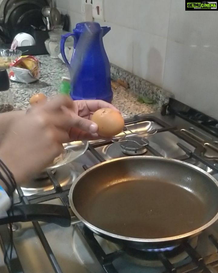 Sivaangi Krishnakumar Instagram - Egg fail🙆 #throwback