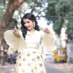Sivaangi Krishnakumar Instagram – 🤍🤍
Styling @indu_ig 
Wearing @tweety_threads 
Muah @suni_makeup_hair 
PC @raghul_raghupathy @sinty_boy