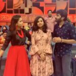 Sivaangi Krishnakumar Instagram - Just for fun😬@iammanimegalai @vjpappu Also missing super singer real bad😭❤️ Vijay Television