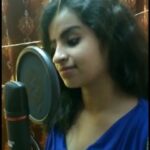 Sivaangi Krishnakumar Instagram - Enna naa seiven?🌹 Keys and Recording: @ritesh.pillai VC:@jaison_mathew Place: @abhijeeeeeeeth