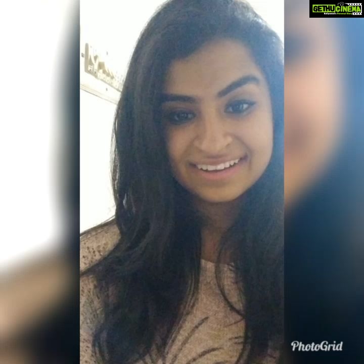 Sivaangi Krishnakumar Instagram - Enna solla?😄