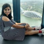 Sivaangi Krishnakumar Instagram - What today looked like!❤️ PS: ignore my red socks🤪 Singapore Flyer