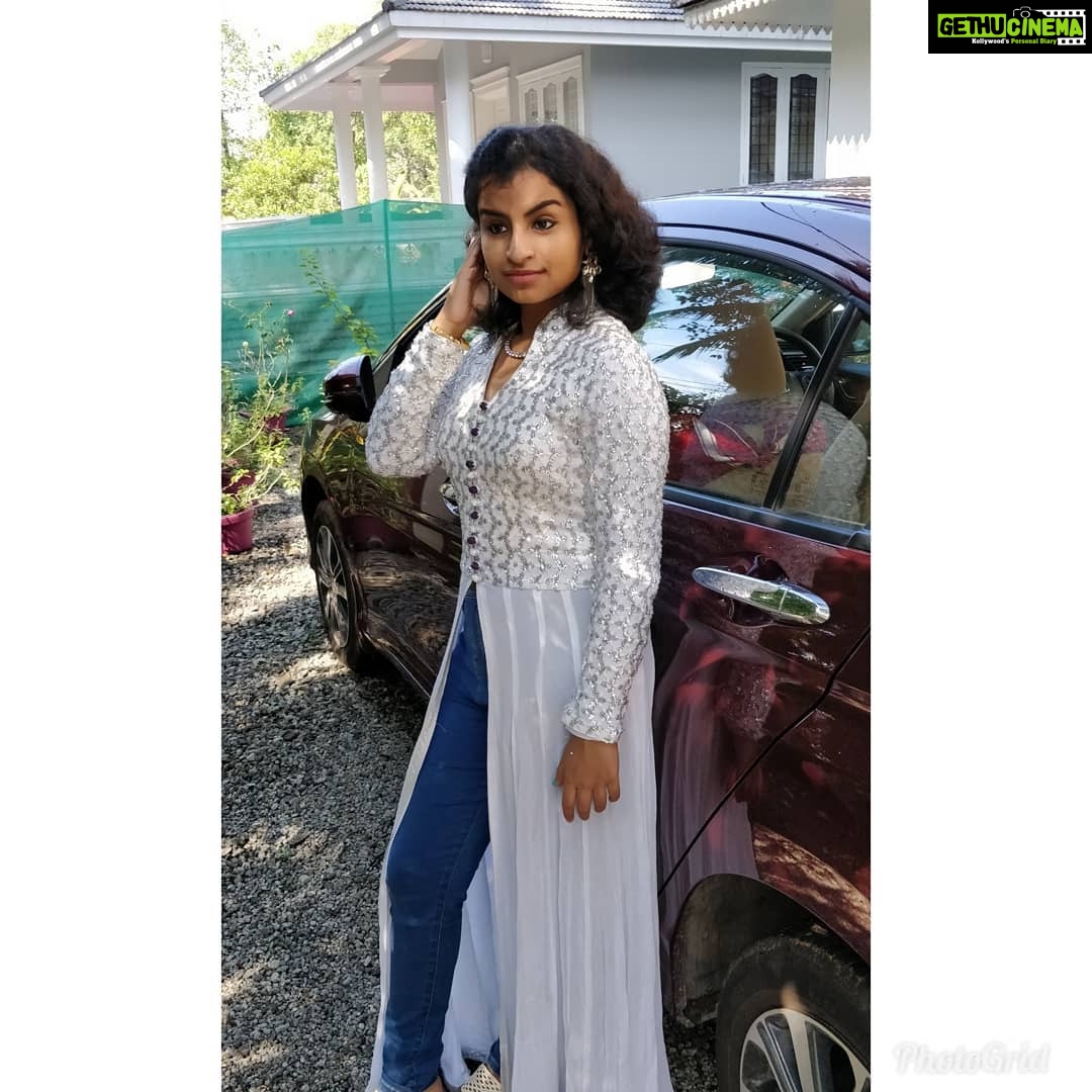 Sivaangi Krishnakumar Instagram - 💃🔥💃