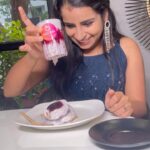 Sivaangi Krishnakumar Instagram - Berry Up! Hurry Up! Finally FRUITBAE @Fruit_bae - the trending juice and dessert bar has opened their first outlet in Chennai!!! Try the signature Berry Up 😋😍❤️ Location: Khader Nawaz Khan Road, Nungambakkam, Chennai. #Fruitbae #sivaangi #chennai #chennaifoodie