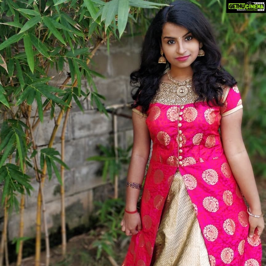 Sivaangi Krishnakumar Instagram - PC :@menon.d Green Park Chennai
