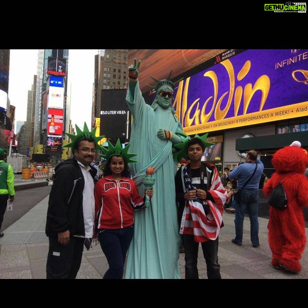 Sivaangi Krishnakumar Instagram - NYC💖 #throwback #summer2016 Times Square, New York City