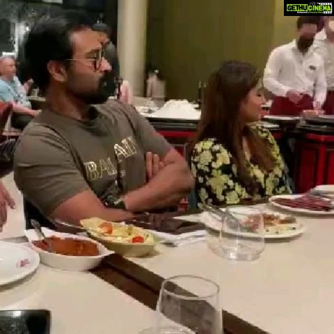 Sneha Instagram - What an evening! Thank you @nayeemmoosa for the wonderful experience and thank you @fayroosanayeem @rajiivijay you both were great company. Had an awesome time @cznburakdubai and meeting @cznburak .