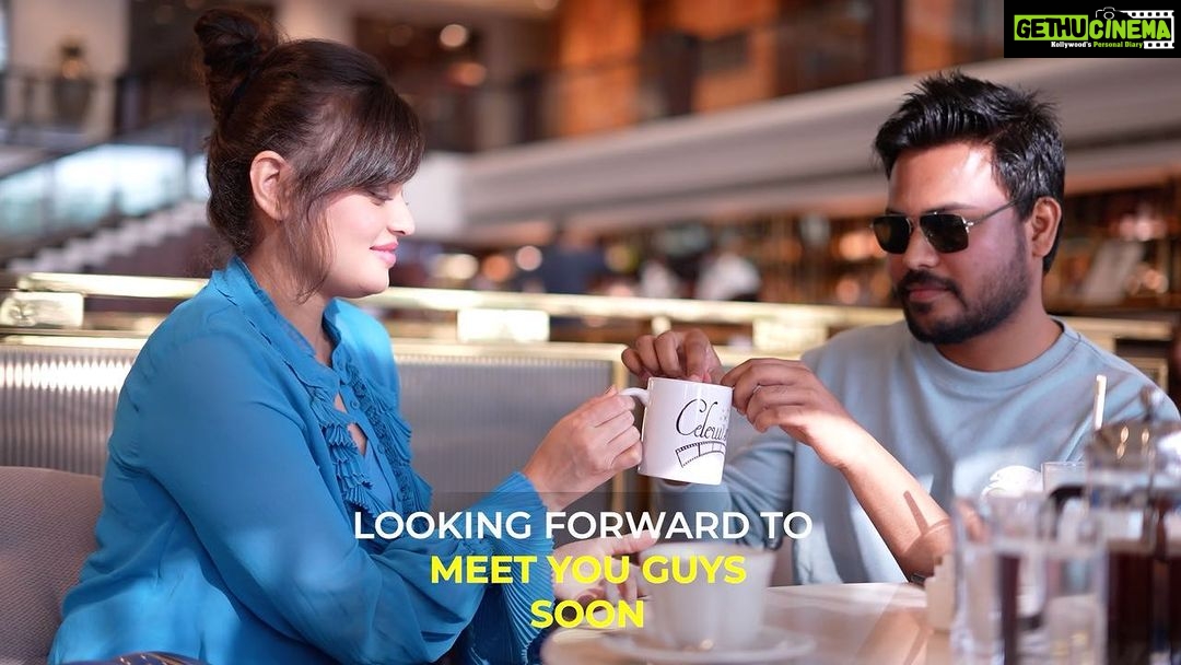 Sneha Ullal Instagram - Want to meet me for coffee? ITS possible now , visit @celewishmedia or Www.Celewish.com and they will make it happen for us.Im not joking.Recently met a fan for coffee and it was wonderful.Come check this #snehaullal #celewishmedia #meetandgreet ☕️